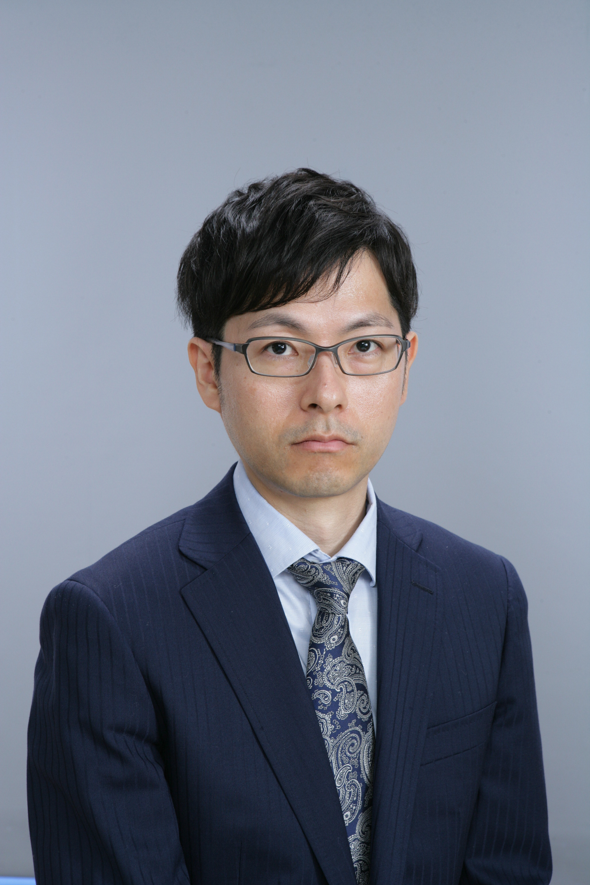 比留川 浩介